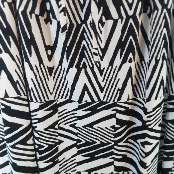 New Calvin Klein Maxi Skirt Black and White Peak Size Medium Casual - Picture 7 of 14